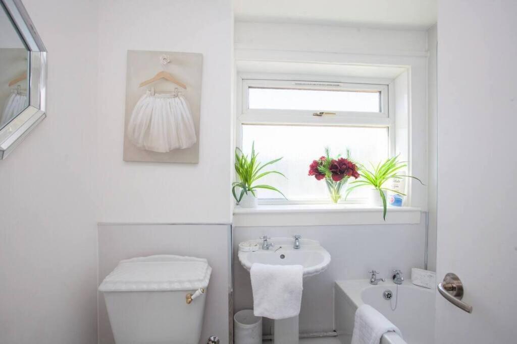 Cosy 1 Bed With Parking In City Centre Lejlighed Glasgow Eksteriør billede